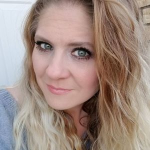 Meet your Posher, Thomasina